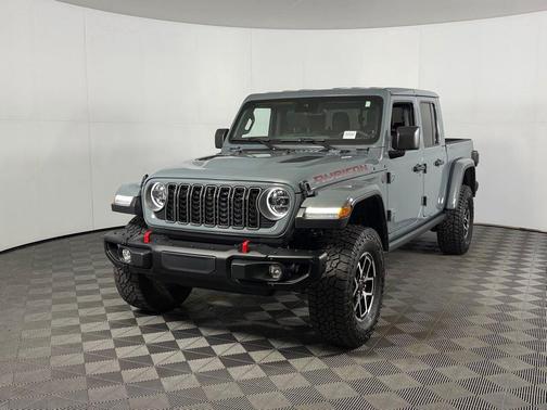 Anvil Clearcoat 2025 Jeep Gladiator Rubicon