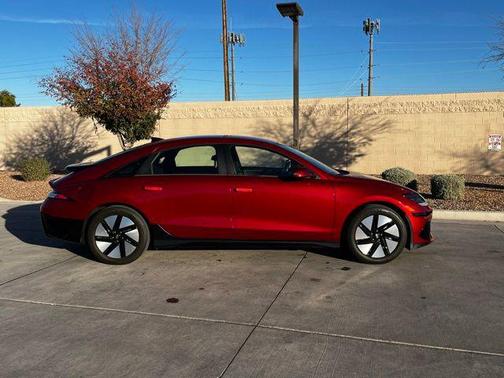 2024 Hyundai IONIQ 6 SE