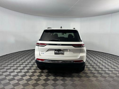 2022 Jeep Grand Cherokee 4xe Base