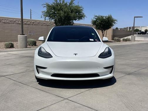 2019 Tesla Model 3 Standard Range Plus