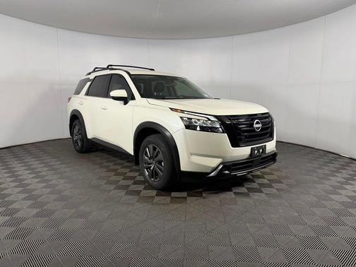 Pearl White 2024 Nissan Pathfinder SV FWD