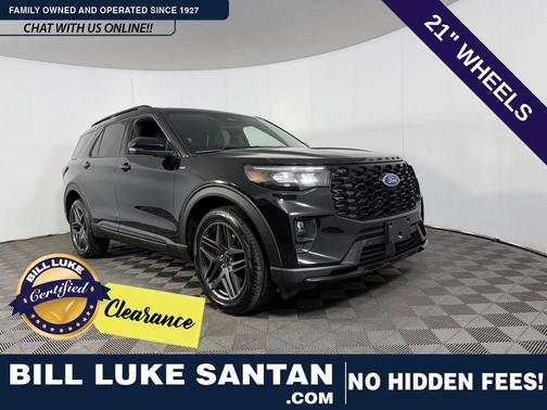 Black Metallic 2025 Ford Explorer ST-Line