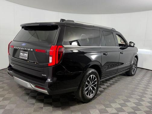 Black Metallic 2025 Ford Expedition Max Platinum