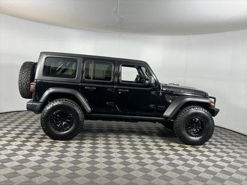 2020 Jeep Wrangler Unlimited Willys 4X4