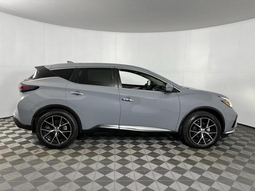 2022 Nissan Murano SL FWD