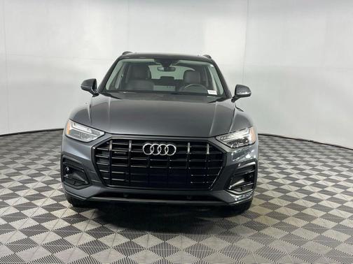 2025 Audi Q5 40 Premium