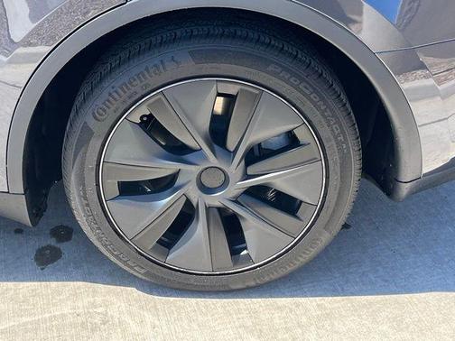 Stealth Grey 2025 Tesla Model Y Long Range Dual Motor Rear-Wheel Drive