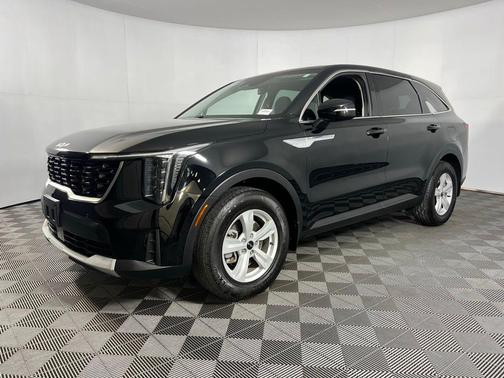 2024 Kia Sorento LX