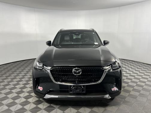 2024 Mazda CX-90 PHEV Premium Plus