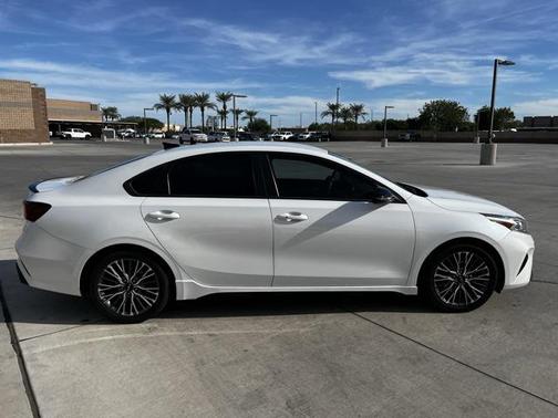 2022 Kia Forte GT-Line