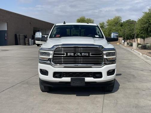 2024 RAM 2500 Laramie Crew Cab 4x4 6'4' Box