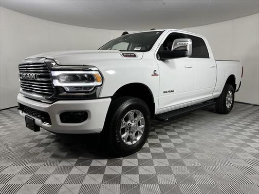 2024 RAM 2500 Laramie Crew Cab 4x4 6'4' Box