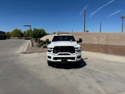 Bright White Clearcoat 2025 RAM 2500 Big Horn Crew Cab 4x4 6'4' Box