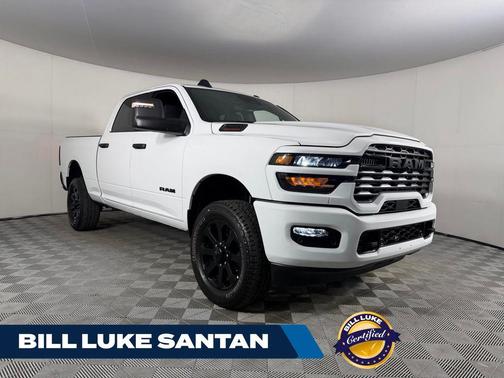 Bright White Clearcoat 2025 RAM 2500 Big Horn Crew Cab 4x4 6'4' Box