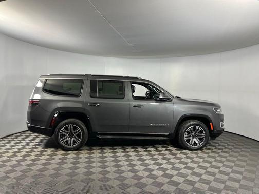 2022 Jeep Wagoneer Series III 4x4