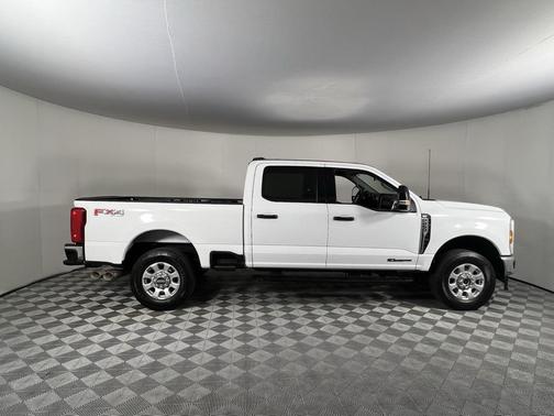 2024 Ford F-250 XLT