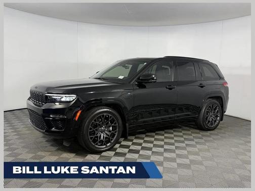 Diamond Black Crystal Pearlcoat 2023 Jeep Grand Cherokee 4xe Summit Reserve