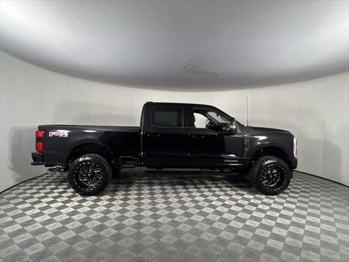 2023 Ford F-350 Lariat