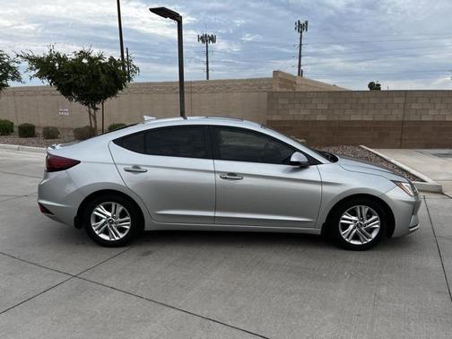 2020 Hyundai ELANTRA Value Edition