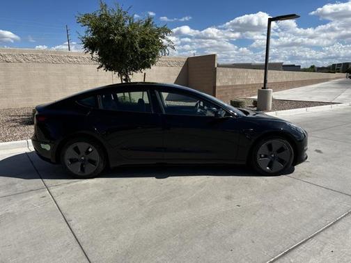 2023 Tesla Model 3 Standard Range