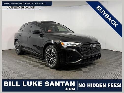 Mythos Black Metallic 2024 Audi Q8 e-tron Premium Plus