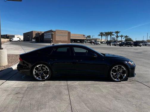 2024 Audi RS 7 4.0T Performance