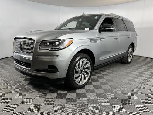 2023 Lincoln Navigator Reserve