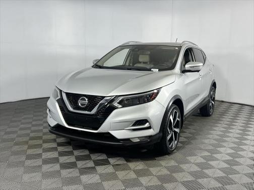 2021 Nissan Rogue Sport SL