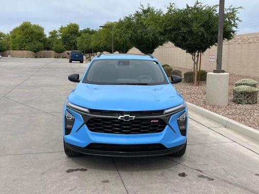 Fountain Blue 2024 Chevrolet Trax FWD 2RS
