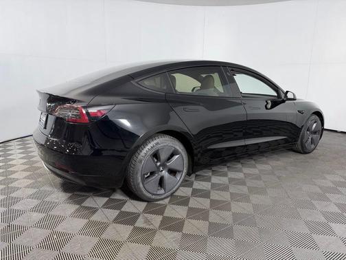 2023 Tesla Model 3 Standard Range