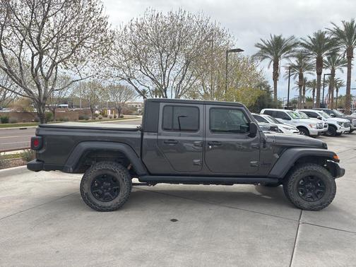 2021 Jeep Gladiator Sport