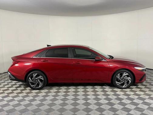 Ultimate Red 2025 Hyundai ELANTRA Limited