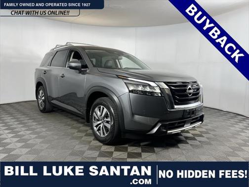 2022 Nissan Pathfinder SL 2WD