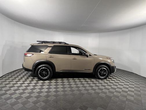 2025 Nissan Pathfinder Rock Creek 4WD