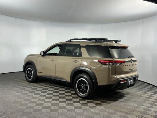 2025 Nissan Pathfinder Rock Creek 4WD
