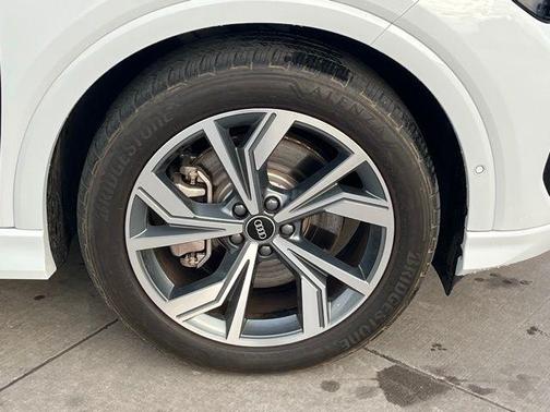 2024 Audi Q4 e-tron Sportback Premium Plus 55 quattro