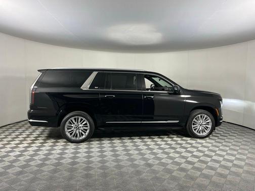 2025 Cadillac Escalade ESV Premium Luxury