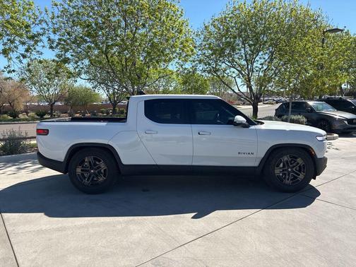 2025 Rivian R1T Adventure Dual Motor Perf Max Pack