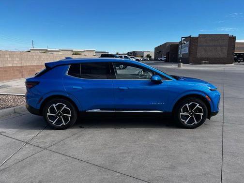 2025 Chevrolet Equinox EV LT