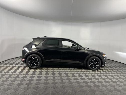 2023 Hyundai IONIQ 5 SE