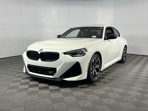 2025 BMW M240 i xDrive