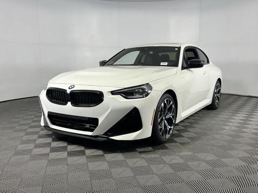2025 BMW M240 i xDrive