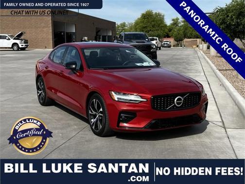 2024 Volvo S60 B5 Core Dark Theme