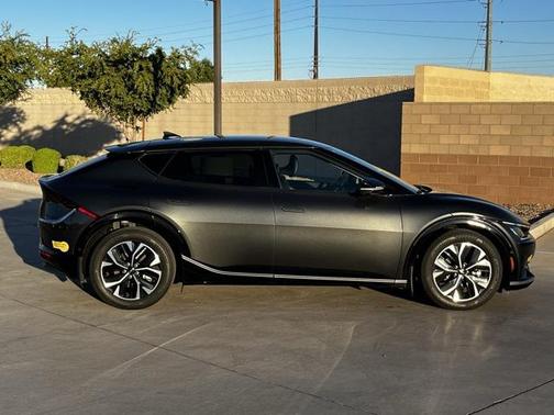 2022 Kia EV6 Wind