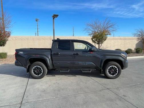 2024 Toyota Tacoma TRD Off Road