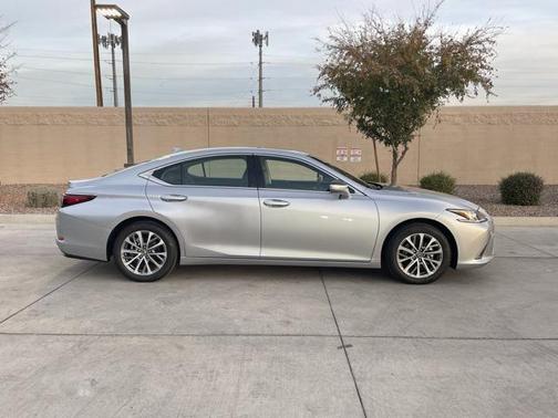 2025 Lexus ES 350 Base