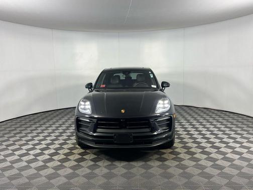 2024 Porsche Macan T