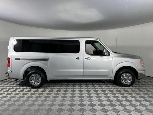 2020 Nissan NV Passenger NV3500 HD S V6