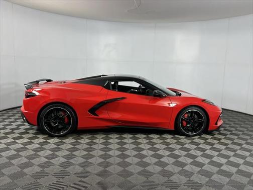 2022 Chevrolet Corvette Stingray w/3LT