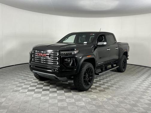 2023 GMC Canyon Denali